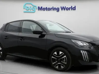 Used Peugeot 208 Allure 101 HP (74 kW) 2024 Black Hatchback