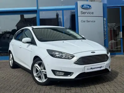 Used Ford Focus Titanium 2016 White Hatchback
