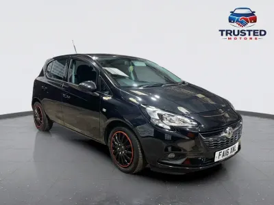 Used Vauxhall Corsa Design Edition 95 HP (69 kW) 2016 Black Hatchback