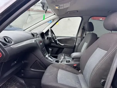 Usado Ford Galaxy Zetec 2015 Preto Monovolume