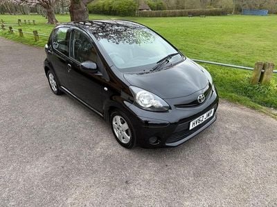 Used Toyota Aygo 68 HP (50 kW) 2012 Black Hatchback