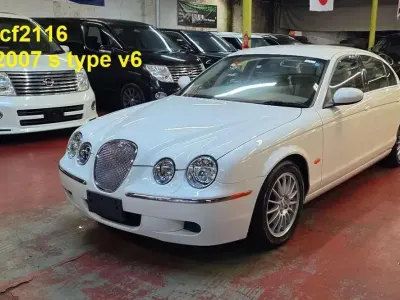 Used Jaguar S-Type SE 238 HP (175 kW) 2007 White Sedan