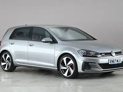 Begagnad VW Golf VII GTI 230 HK (169 kW) 2017 Silver Halvkombi