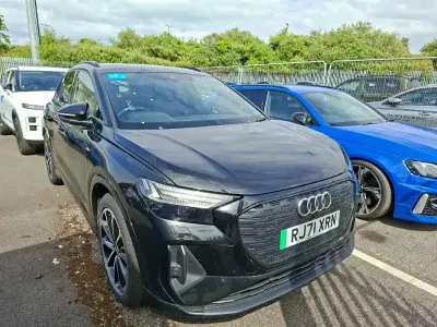 Used Audi Q4 e-tron Comfort 150 kW (204 HP) 2022 Black SUV