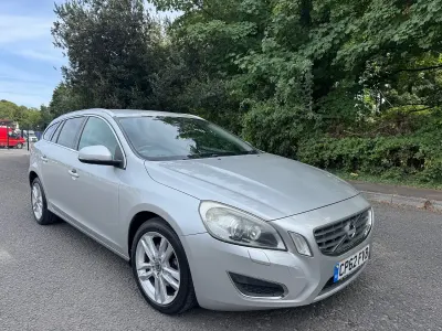 Used Volvo V60 SE Lux 115 HP (84 kW) 2012 Silver Estate
