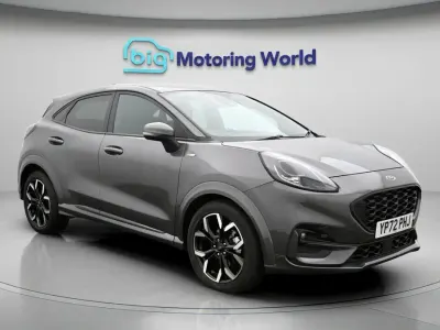 Begagnad Ford Puma ST-Line X 125 HK (91 kW) 2022 Grå SUV