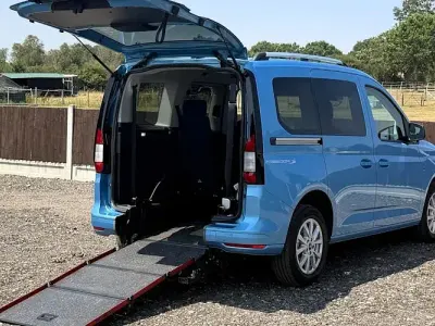 Used Ford Tourneo