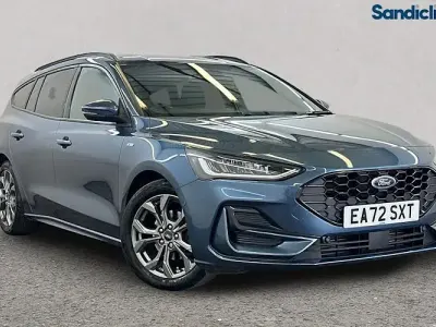 Begagnad Ford Focus ST-Line 125 HK (91 kW) 2023 Kombi