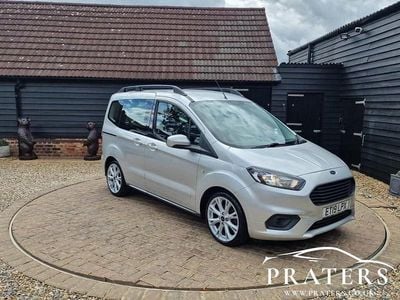 Used Ford Tourneo Courier Zetec 100 HP (73 kW) 2019 Silver MPV