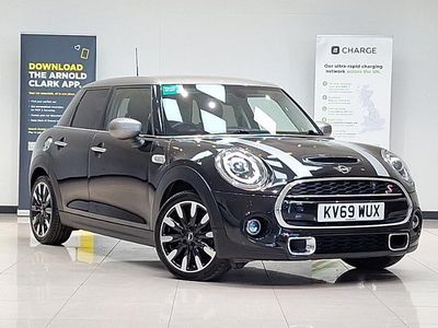 Used Mini Cooper S Exclusive 192 HP (141 kW) 2019 Black Hatchback
