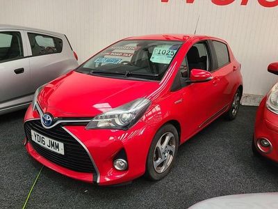 Used 2016 Toyota Yaris Hybrid | £10,250 (Expensive)