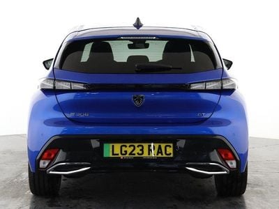 Peugeot e-308