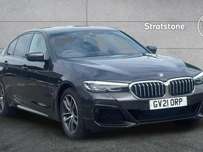 Begagnad BMW 530e M Sport 288 HK (211 kW) 2021 Grå