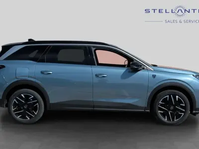 Used Peugeot 5008 GT 134 HP (98 kW) 2025 Blue SUV
