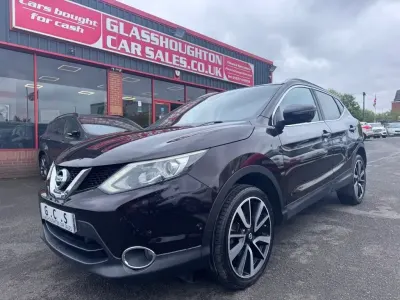 Used Nissan Qashqai Tekna 130 HP (95 kW) 2015 Black SUV