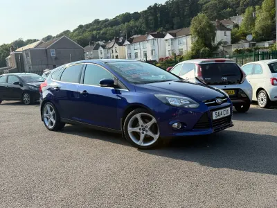 Used Ford Focus Titanium 115 HP (84 kW) 2014 Blue Hatchback