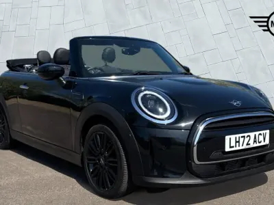 Usado Mini Cooper Cabriolet Exclusive 2023 Negro Descapotable