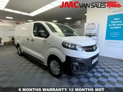 Gebraucht Vauxhall Vivaro Edition 100 PS (73 kW) 2021 Weiß Van / Kleinbus