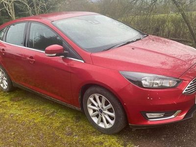 Used Ford Focus Titanium 150 HP (110 kW) 2017 Red Hatchback