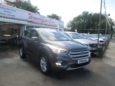 Used Ford Kuga Zetec 120 HP (88 kW) 2018 Grey SUV