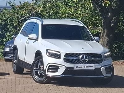 Mercedes GLB220