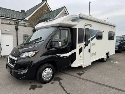 Usado Peugeot Boxer 2015 Gris Van