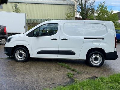 used Vauxhall Combo 1.5 Turbo D 2300 Dynamic Panel Van 4dr Diesel Manual L2 H1 Euro 6 (100 ps)