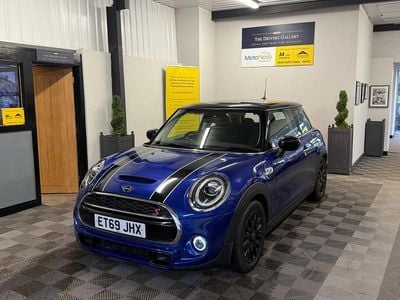 Used Mini Cooper S Classic 2019 Blue Hatchback