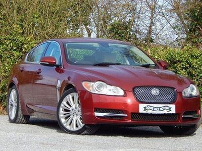 used Jaguar XF 3.0 V6 PREMIUM LUXURY 4d 240 BHP