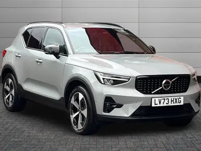 Used Volvo XC40 Plus 197 HP (144 kW) 2023 Vapour grey SUV