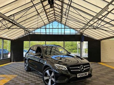 Used Mercedes GLC220 Urban 170 HP (125 kW) 2018 Black Estate