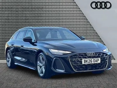 Usado Audi A6 S-Line 204 HP (150 kW) 2026 Preto Carrinha