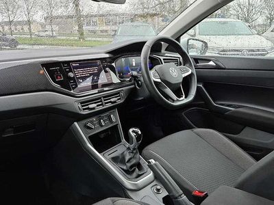 Used VW Polo Life 95 HP (69 kW) 2023 Silver Hatchback