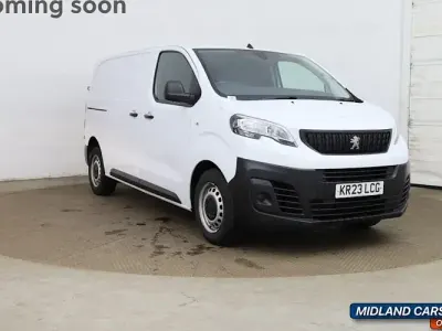 Used Peugeot Expert Premium 102 HP (75 kW) 2023 White Van