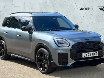 Used Mini Countryman Sport 170 HP (125 kW) 2024 Green SUV