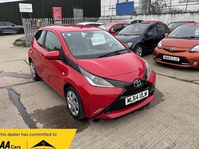 Used Toyota Aygo X-play 2014 Red Hatchback