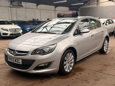 Used Vauxhall Astra 115 HP (84 kW) 2013 Silver Hatchback