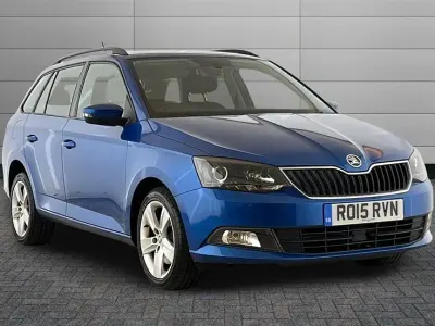 Used Skoda Fabia SE L 110 HP (80 kW) 2015 Race blue Estate