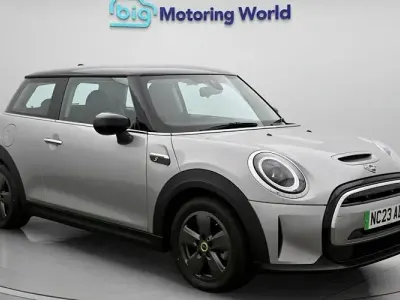 Used Mini Cooper S Level 1 135 kW (184 HP) 2023 Silver Hatchback