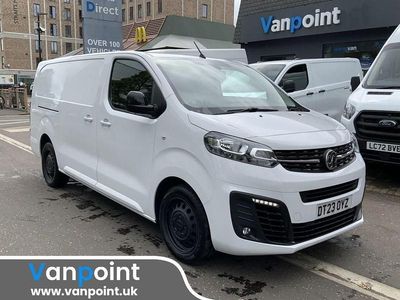 Used Vauxhall Vivaro S 100 HP (73 kW) 2023 White MPV