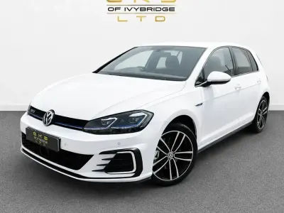 Used VW Golf VII GTE 204 HP (150 kW) 2020 White Hatchback