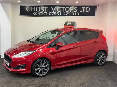Used Ford Fiesta ST-Line 140 HP (102 kW) 2017 Red Hatchback
