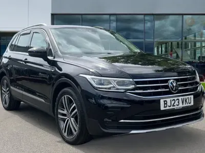 Used VW Tiguan Elegance 150 HP (110 kW) 2023 Deep black pearl SUV