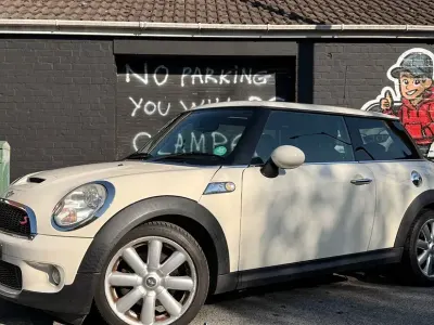 Used Mini Cooper S Hatch 173 HP (127 kW) 2009 White Hatchback