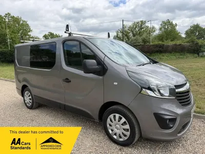 Used Vauxhall Vivaro Sportive 125 HP (91 kW) 2019 Grey MPV