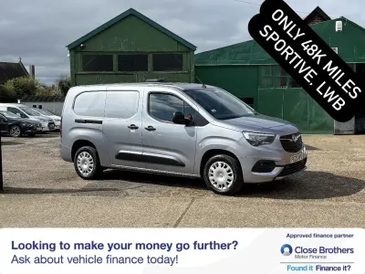Used Vauxhall Combo Sportive 100 HP (73 kW) 2022 Grey MPV