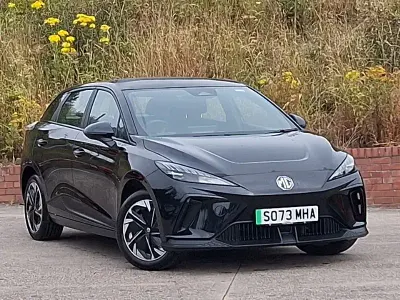 Used MG MG4 EV SE 125 kW (170 HP) 2024 Black Hatchback
