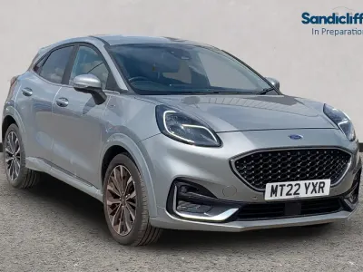 Used Ford Puma ST-Line 155 HP (114 kW) 2023 Solar silver (premium paint) SUV