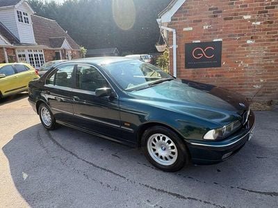 Begagnad BMW 528 1996 Grön Sedan