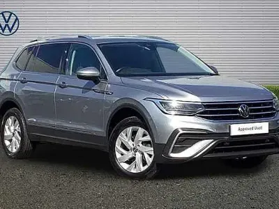 Used VW Tiguan Allspace Life 150 HP (110 kW) 2023 Silver SUV
